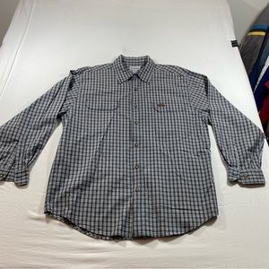 Carhartt Shirt Men’s X- Large Checkered long sleeve cotton Casual Button Down